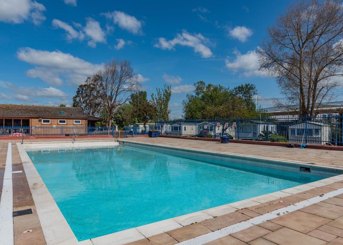 Riverside Caravan Holiday Park Bognor Regis Ngoại thất bức ảnh